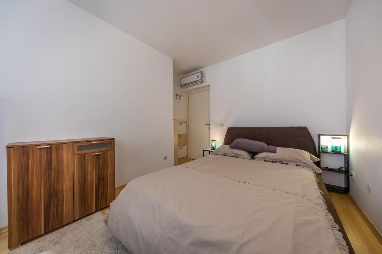 2 Bathrooms, Free Parking Spot, Prt Sea View Appartement Dubrovnik